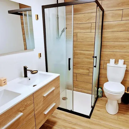 Pensjonat Maison De Bourg St Amand 5pers 15min Puy Du Fou 3*